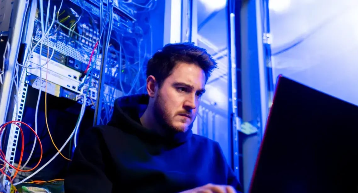 SISTEMAS INFORMÁTICOS 2