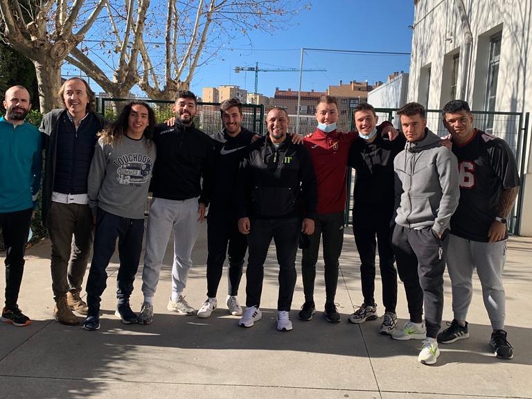 Buenos días !!!Ayer vivimos un día especial en @ces_escuela , nos visitó @oficialrc3 !!!!El extr (2)